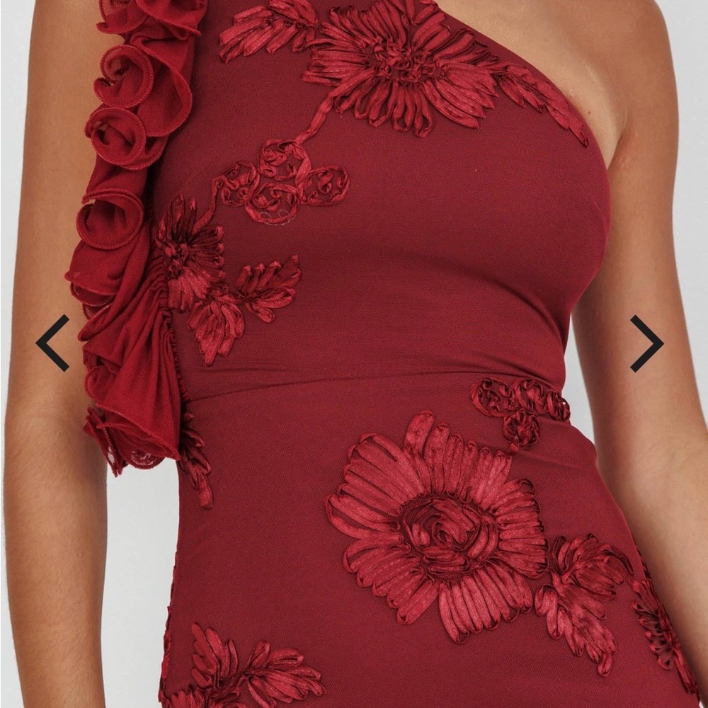 ♥️Elegant Burgundy Floral Dress♥️ - Picture 4 of 8